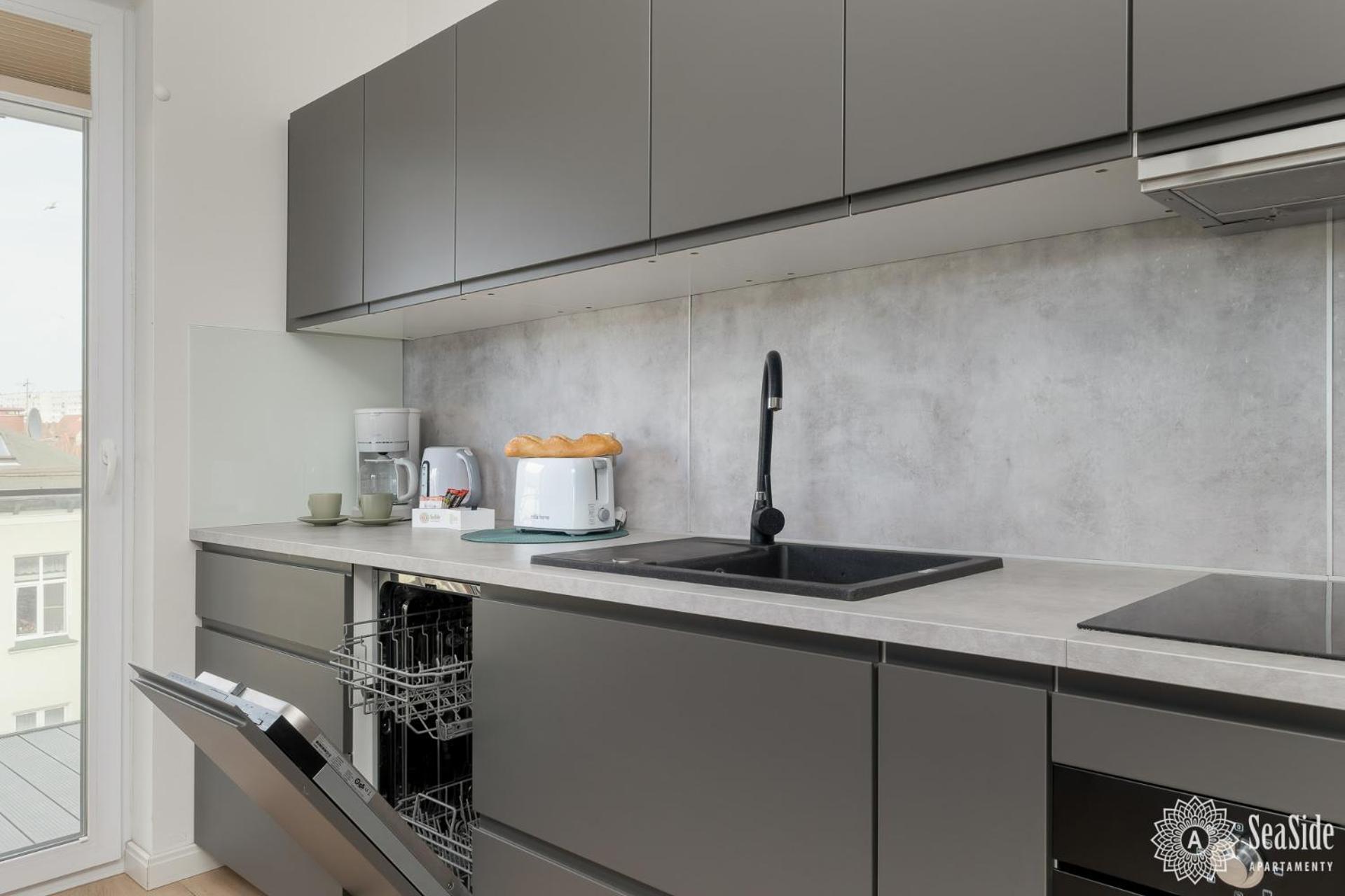 Seaside Apartamenty Wyspa Solna Kolobrzeg Basen & Sauna & Fitness Bagian luar foto